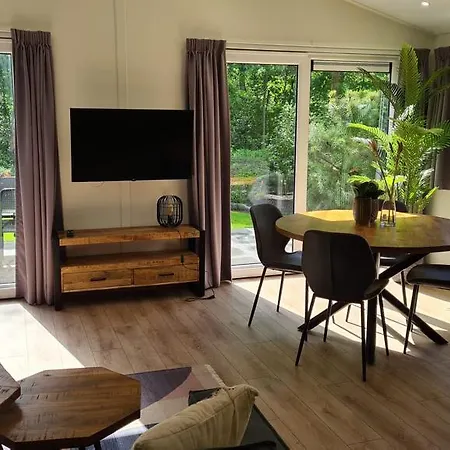 Ferienpark Europarcs De Hooge Veluwe 2*