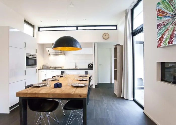 홀리데이파크 Europarcs De Hooge Veluwe 2*